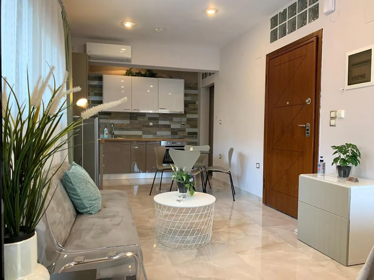 Antony Luxury Suite In Saloniki 0*,